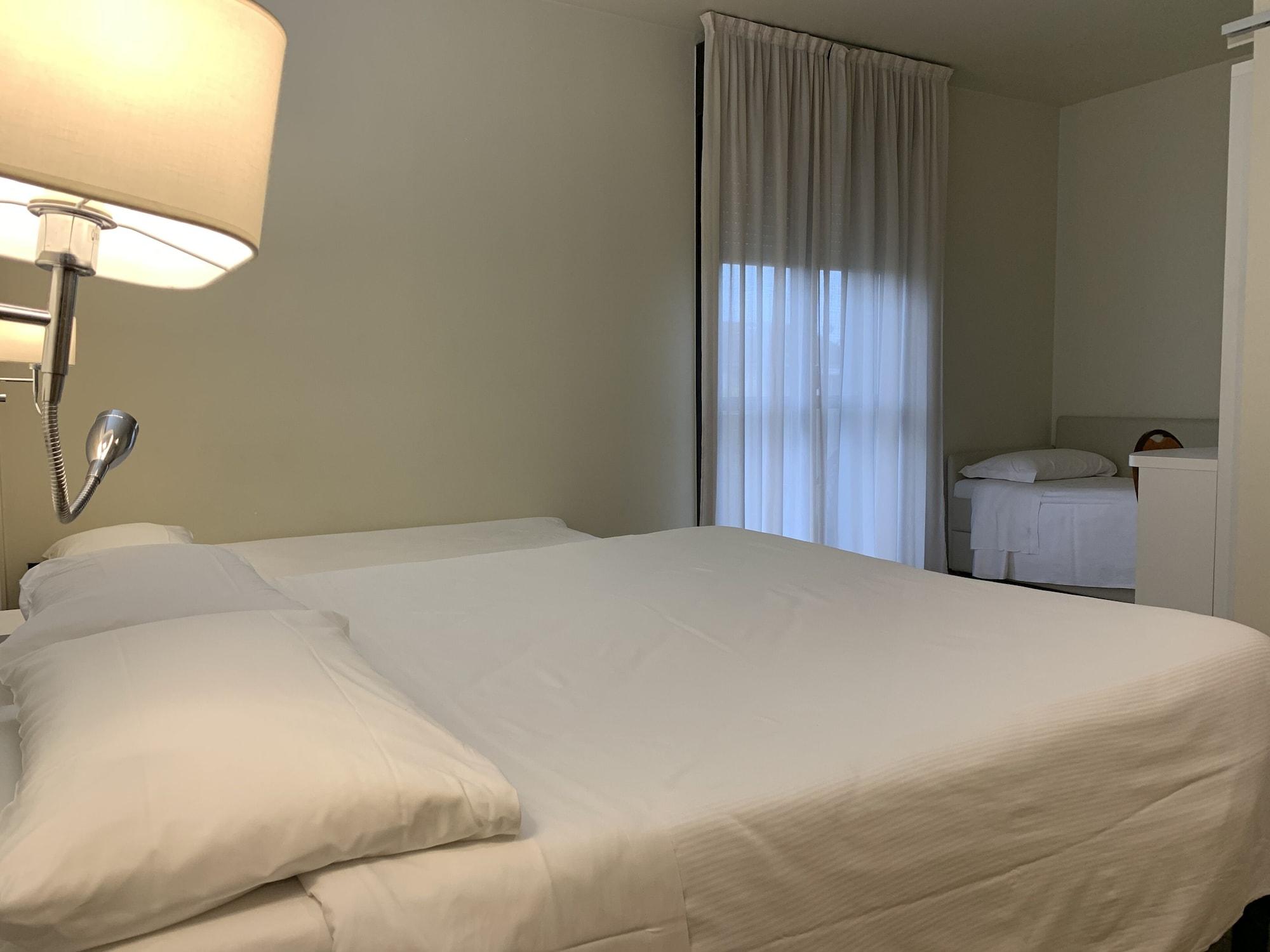 Hotel Parigi 2 & Spa Dalmine Exteriér fotografie