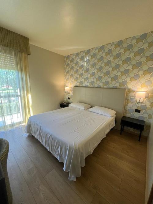 Hotel Parigi 2 & Spa Dalmine Exteriér fotografie